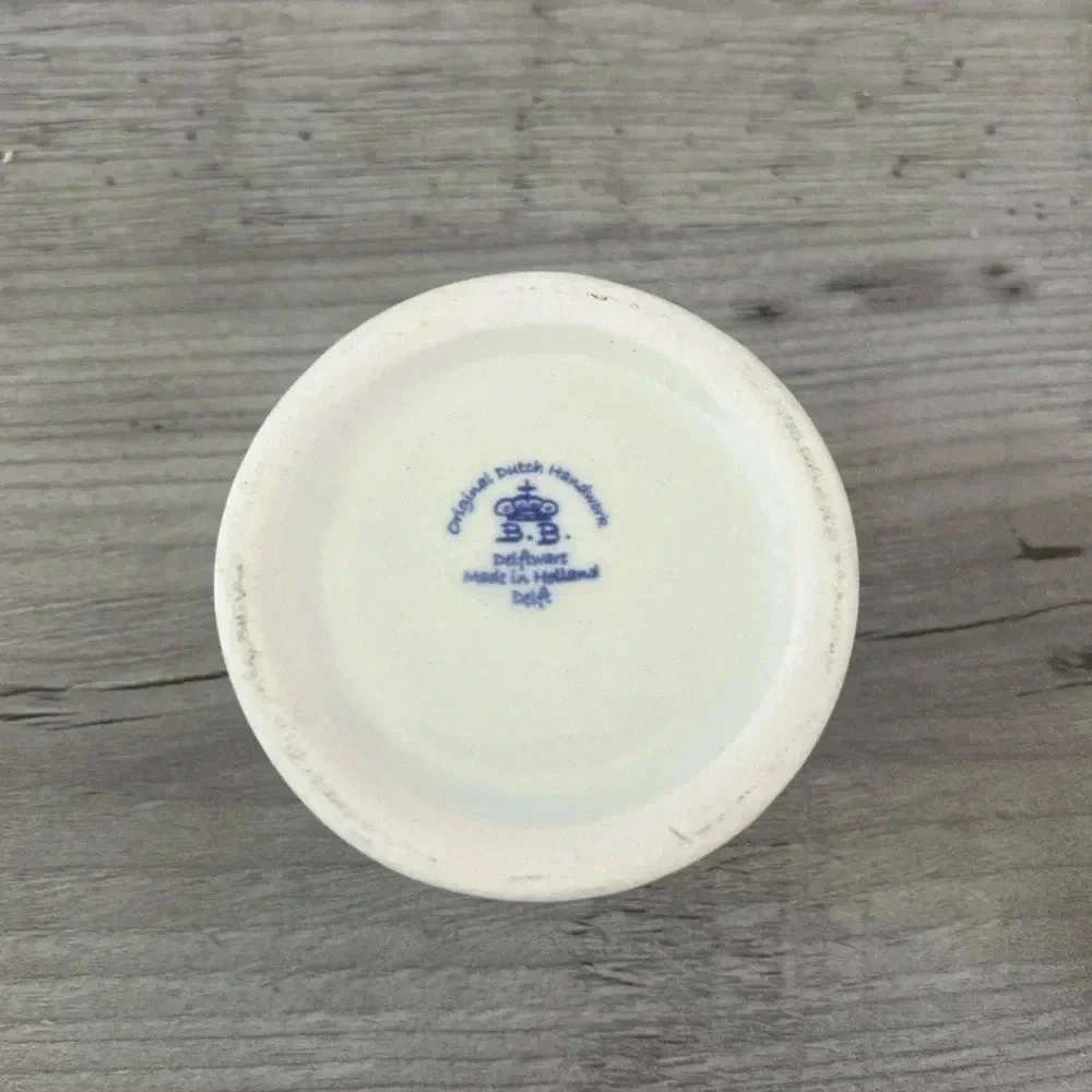 Delft Polychrome Hand painted Trinket Box